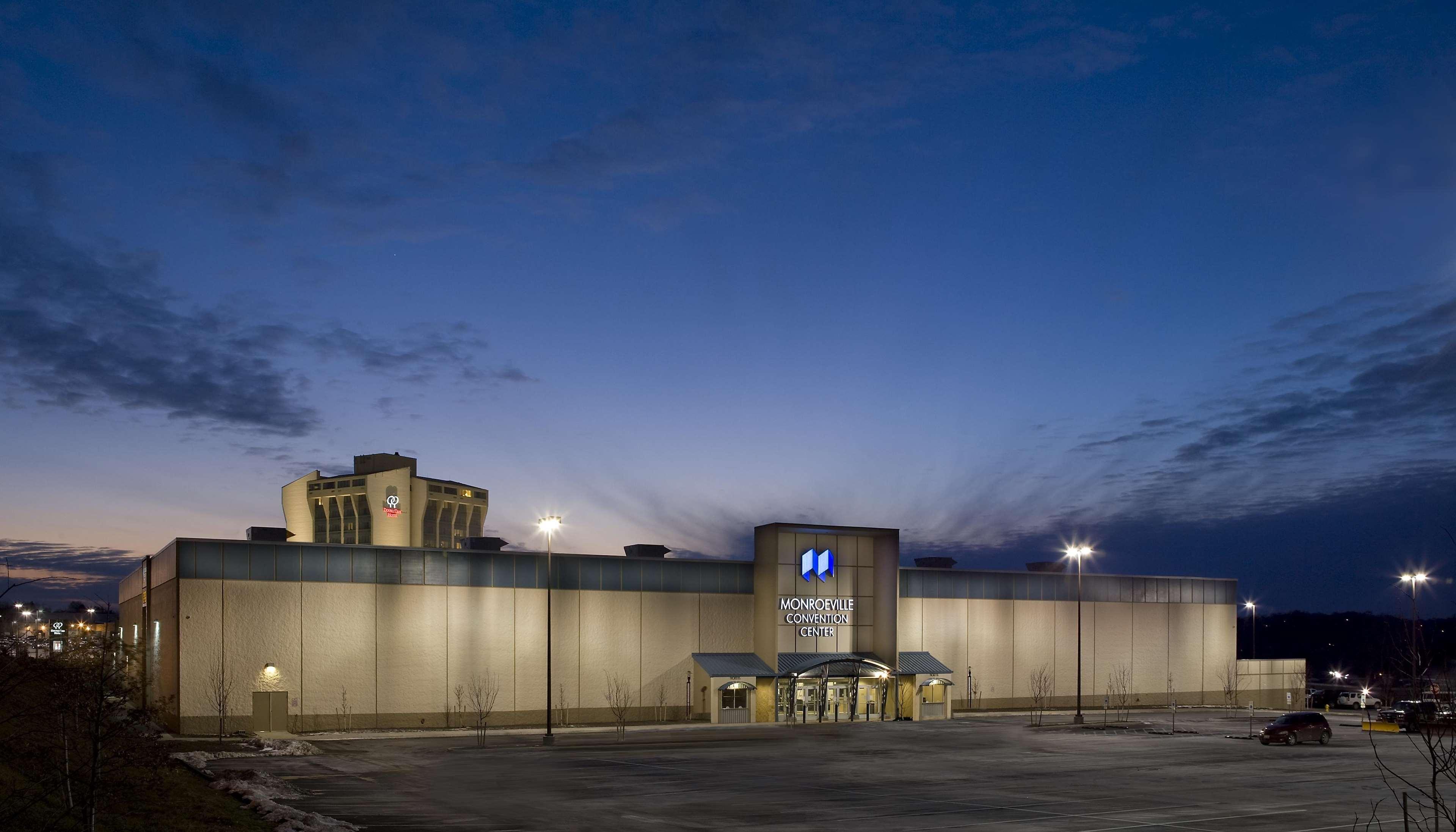Doubletree By Hilton Pittsburgh Monroeville Convention Center Dış mekan fotoğraf
