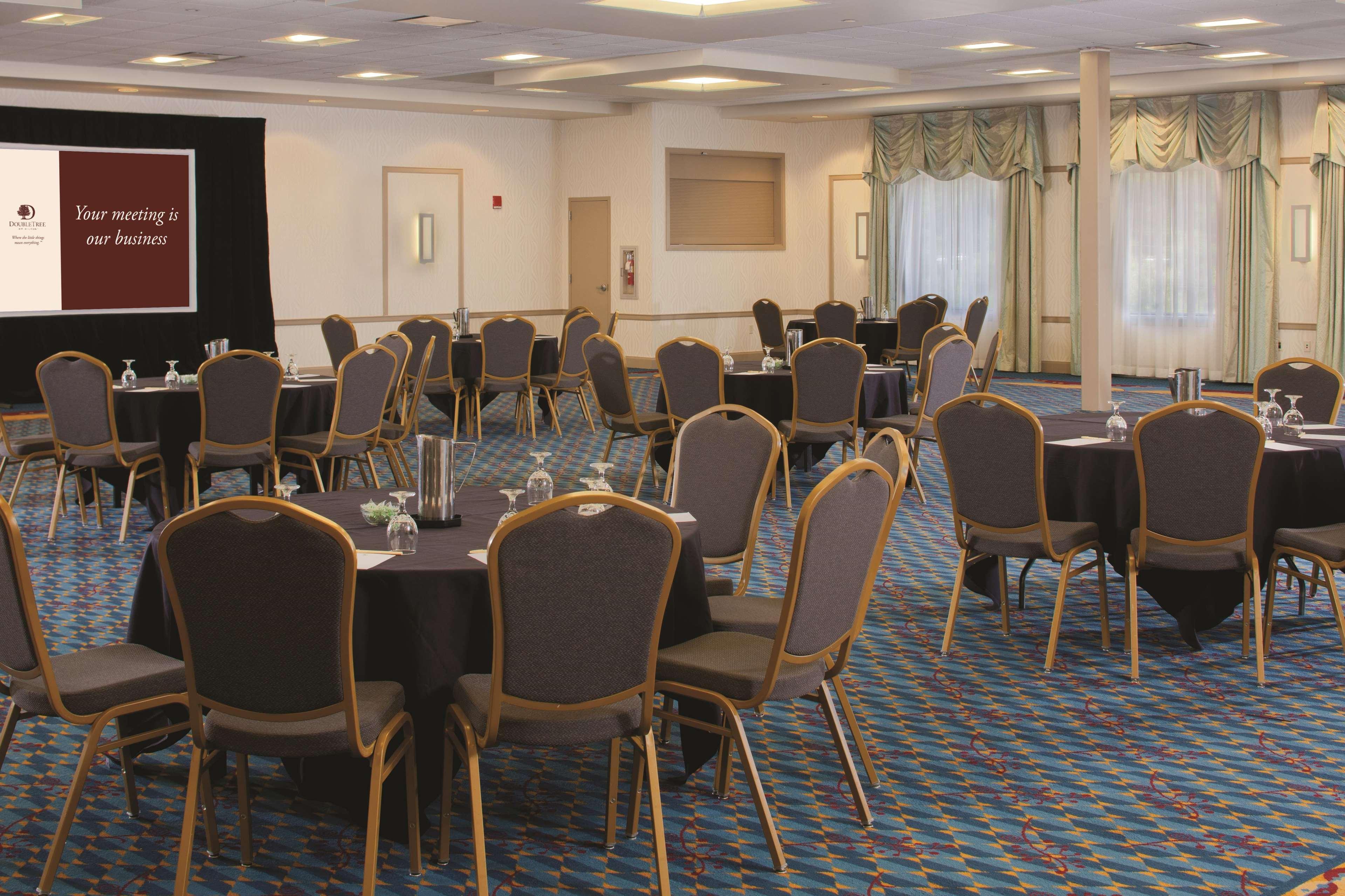 Doubletree By Hilton Pittsburgh Monroeville Convention Center Dış mekan fotoğraf