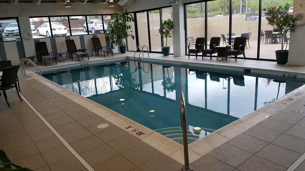 Doubletree By Hilton Pittsburgh Monroeville Convention Center Dış mekan fotoğraf