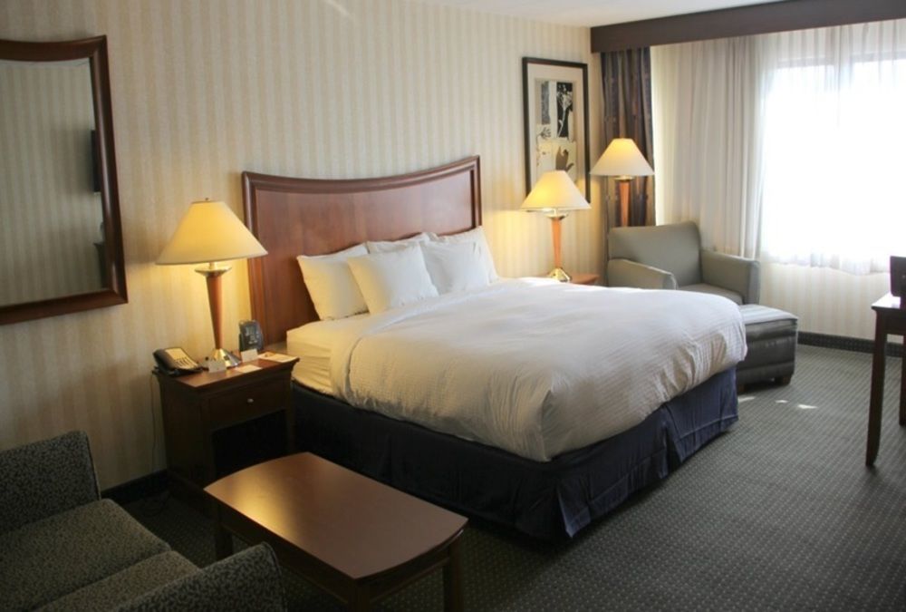 Doubletree By Hilton Pittsburgh Monroeville Convention Center Dış mekan fotoğraf