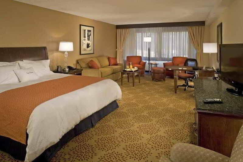 Doubletree By Hilton Pittsburgh Monroeville Convention Center Dış mekan fotoğraf